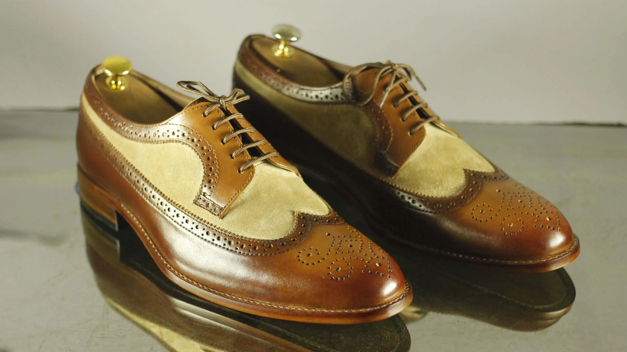 Men's Bespoke Beige Brown Wing Tip Lace Up Shoes