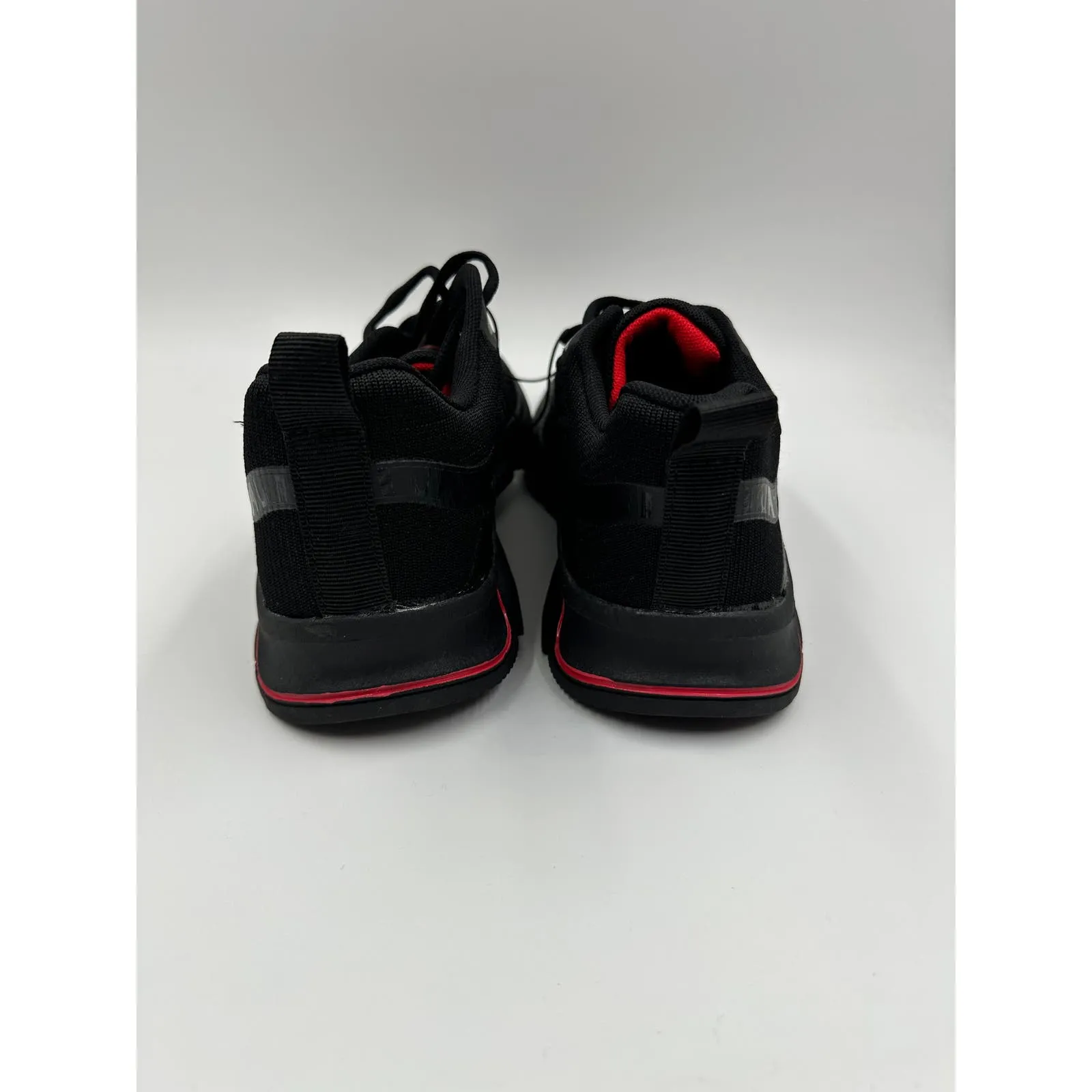 Men's Size 8, Black and Red Knit Running Sneakers