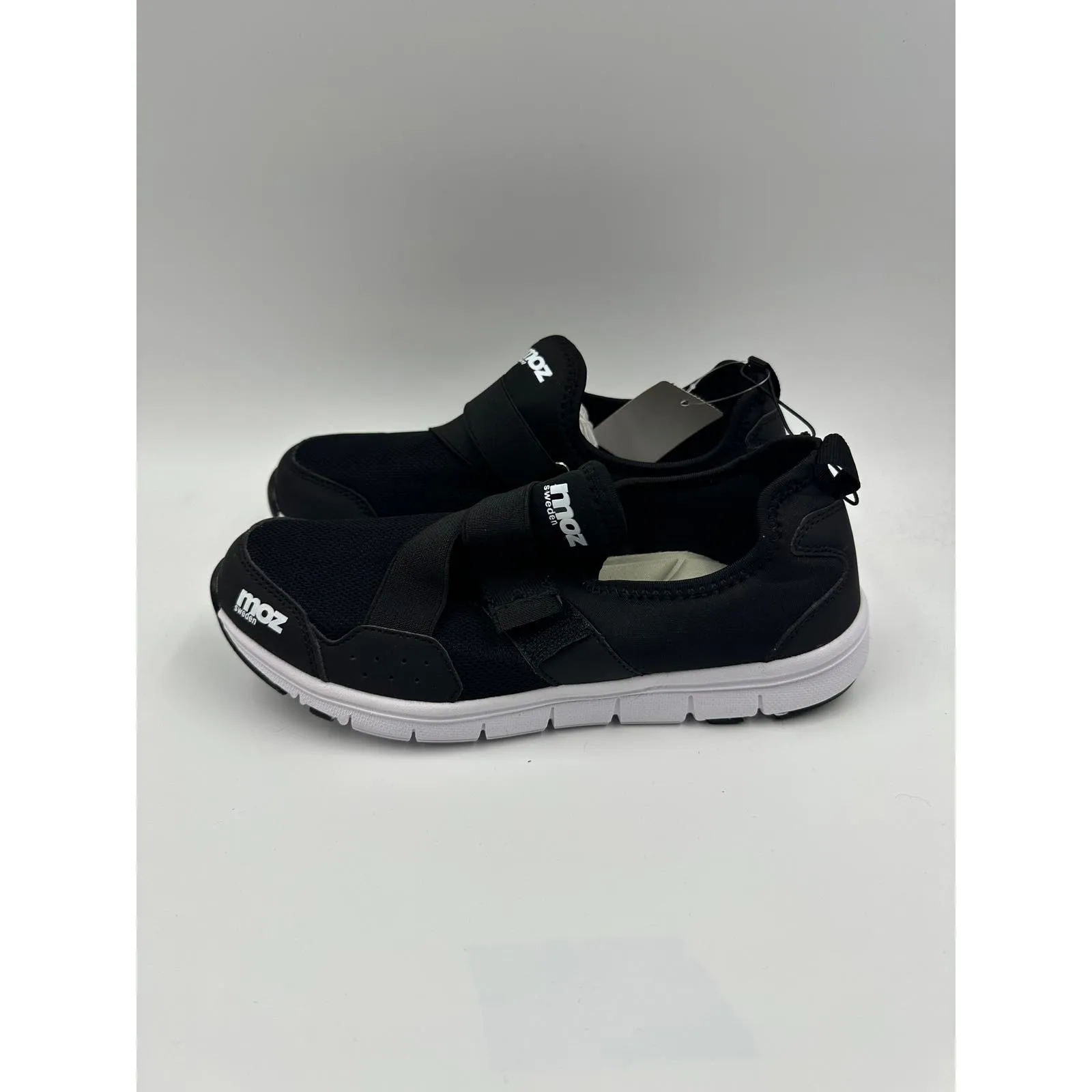 Women's Size 6.5, Black Slip-on Casual Sneaker with White Sole